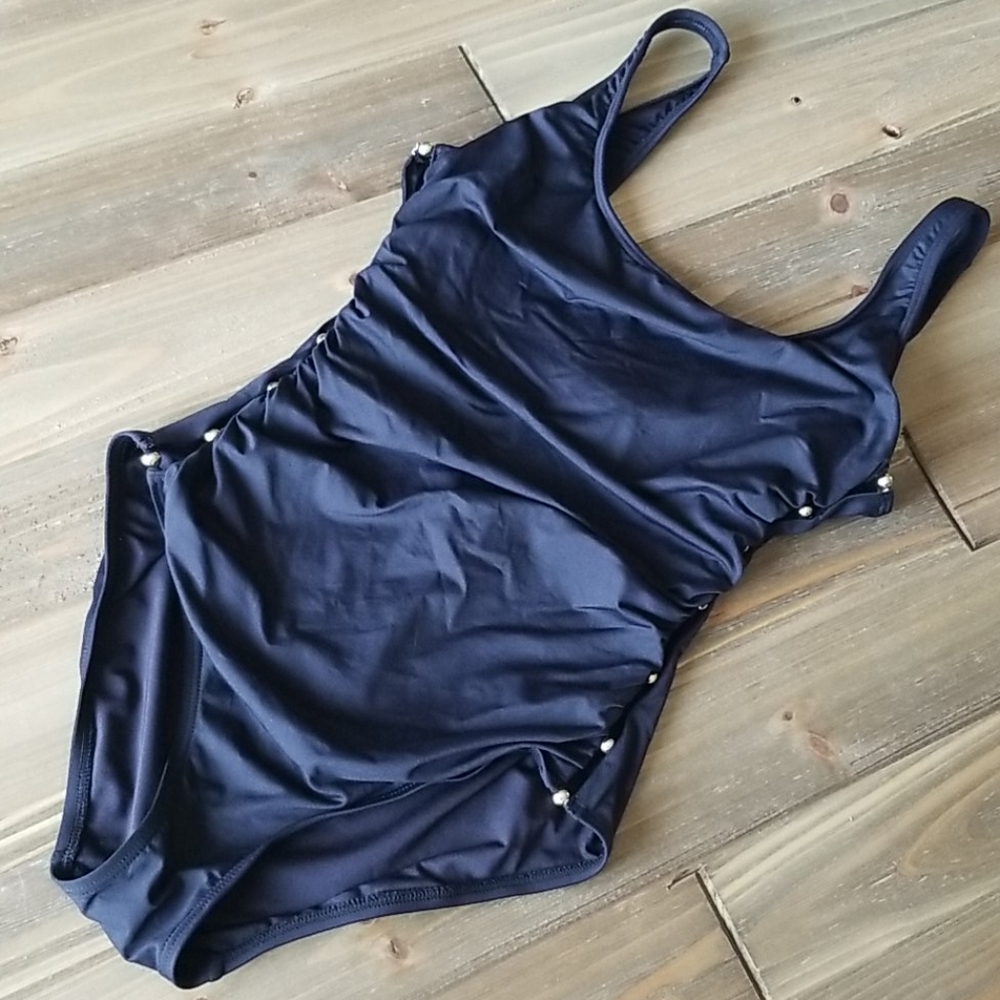 One piece black swimsuit